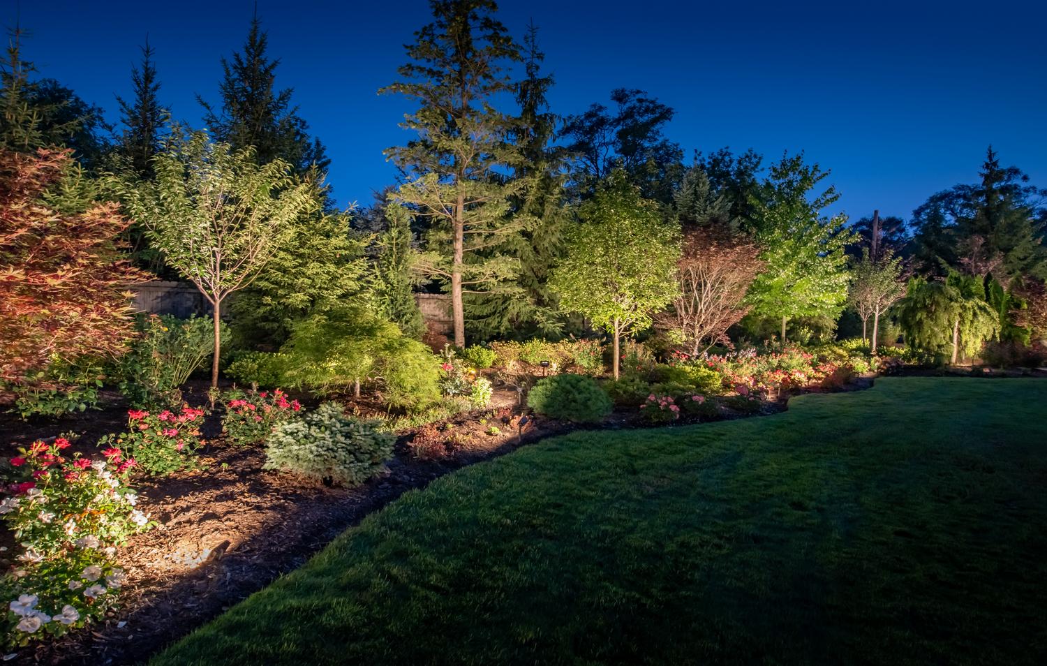 landscape lighting installation companies